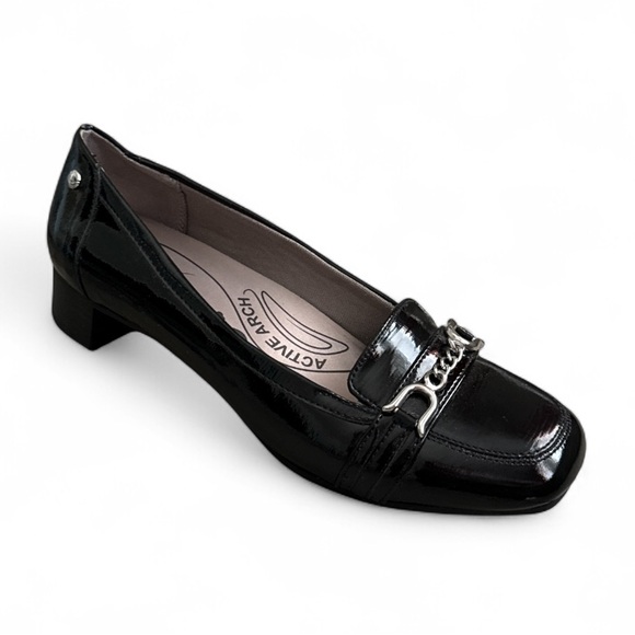 LifeStride Black Patent Square Toe Loafers Size 8.5 Slip On Chain Detail Flats‎ - Picture 1 of 13